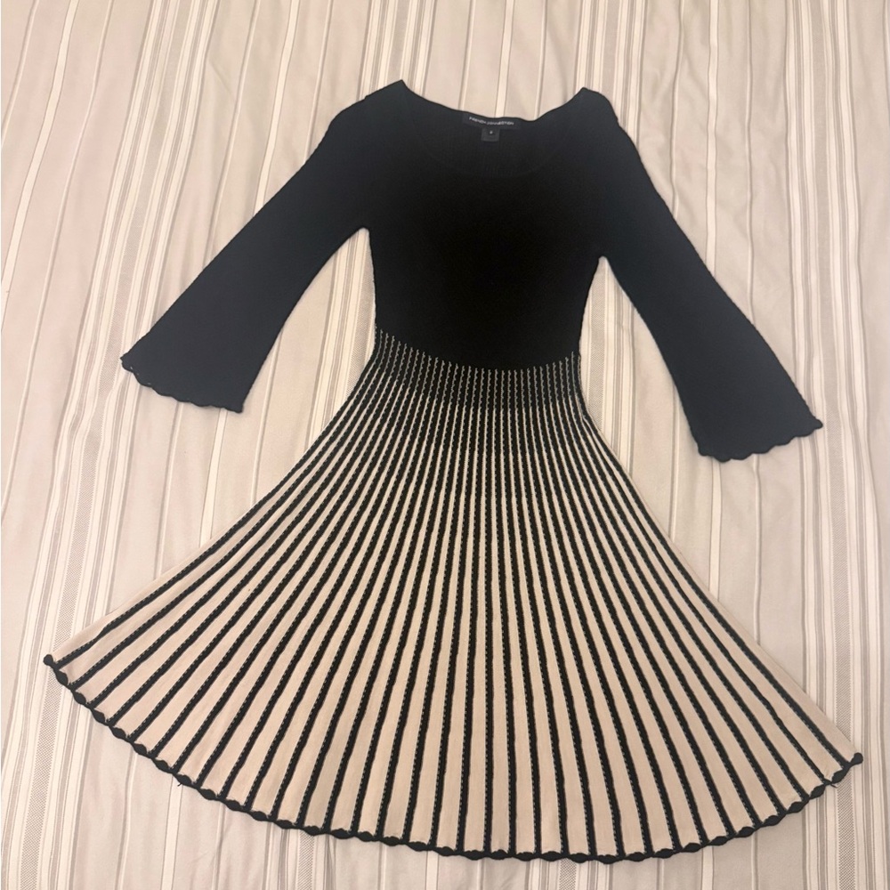 French Connection Black & Cream Long-Sleeve Fit-and-Flare Knit Dress